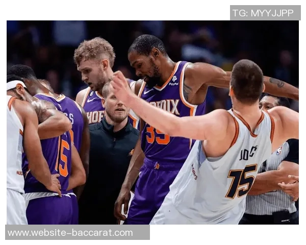 山东男篮正式签约前掘金球员德沃恩艾库恩珀塞尔加盟助力新赛季